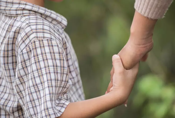 Asesinan a policía frente a su hijo cuando iba al kínder