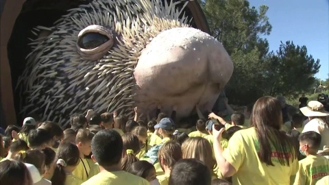 FOTO2_PUERCOESPIN_MARIONETA_GIGANTE.jpg