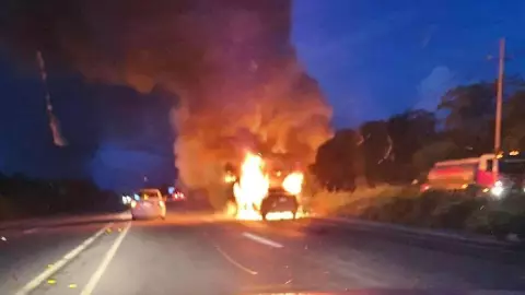 FOTOS el resultado del fuerte accidente en Conkal que terminó en incendio y con un fallecido