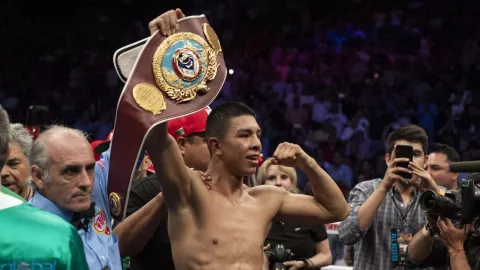 Qui&eacute;n es Jaime Mungu&iacute;a, boxeador mexicano que enfrentar&aacute; a Canelo