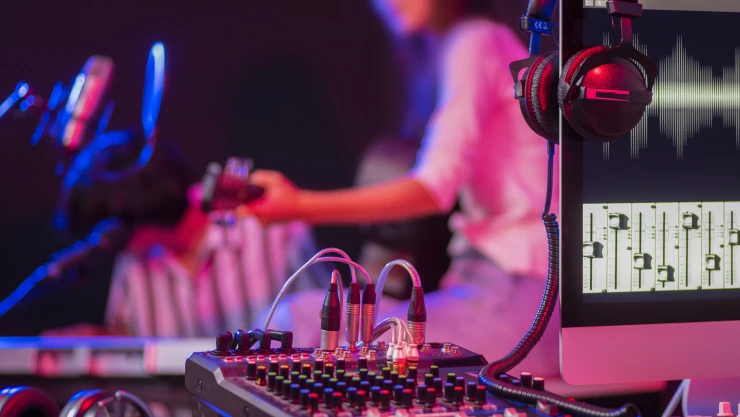 Día Internacional de la Música Extraña