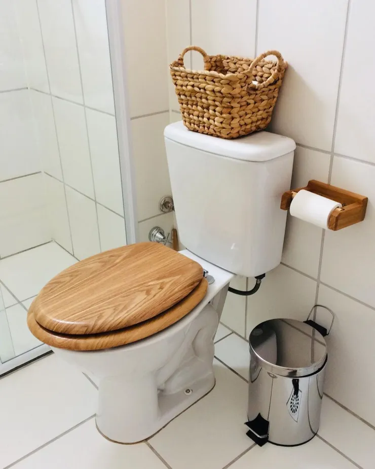 4 ideas para reemplazar la tapa del escusado de tu baño por opciones más aesthetic