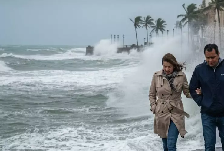 ¡Cuidado! Estos 30 MUNICIPIOS de Veracruz están en RIESGO por NORTE de hasta 105 km/h