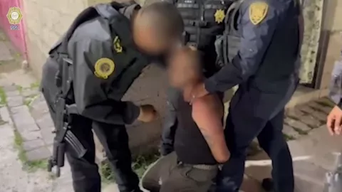 CDMX: Someten a exconvicto tras apuntar a su pareja con un arma en Iztapalapa
