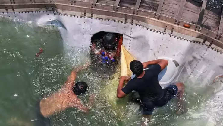 Saquean tráiler Tabasco.jpeg