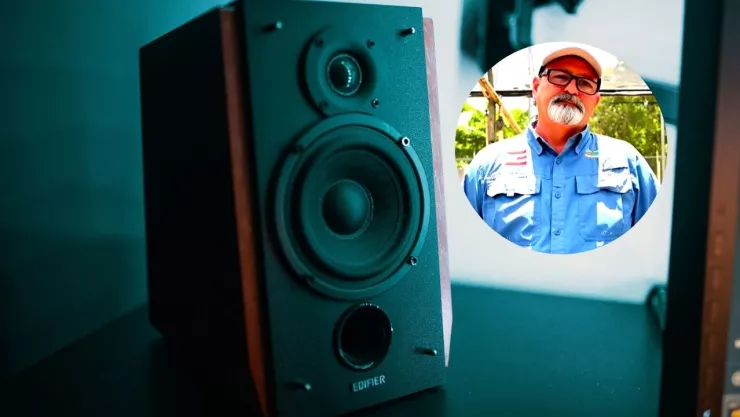 Foto de bocina y de Roberto Antonio Viqueira Ríos, biólogo asesinad en Paraguay.