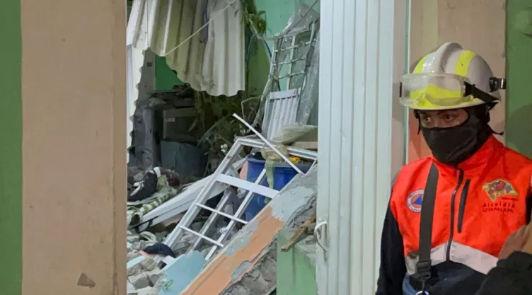 Explota una vivienda en Iztapalapa por una fuga de gas durante la noche del lunes 19 de septiembre