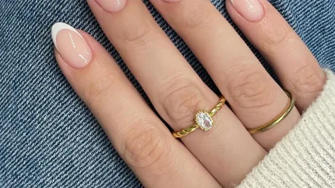 7 diseños elegantes de manicura rubber: es perfecto para uñas quebradizas