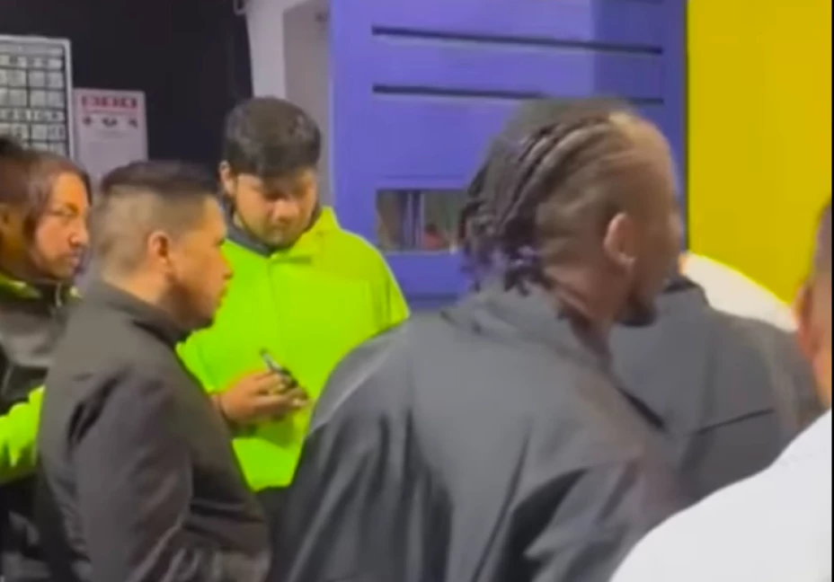 Julián Quiñones con el América