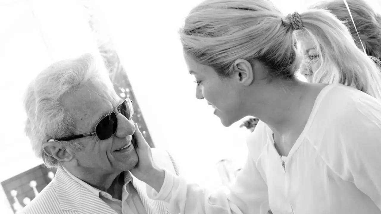 El padre de Shakira fue hospitalizado de emergencia?