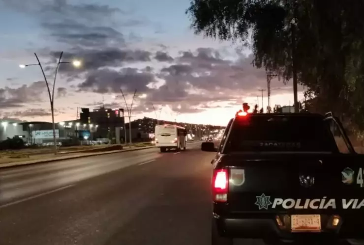 Varios vehículos ponchados durante una persecución en Paseo del Mineral en Zacatecas el 23 de noviembre