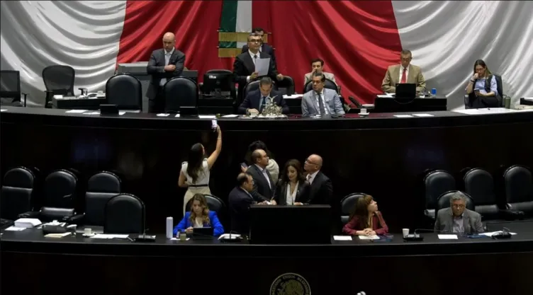 Ley del ISR 2027 se turna al Senado.