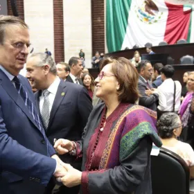 Marcelo Ebrard recibe licencia para separarse del Senado, ¿quién es su suplente?