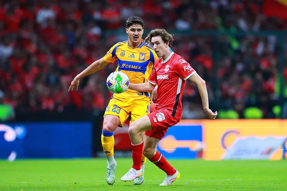 Rômulo Zwarg fue el jugador destacado de Tigres según la afición