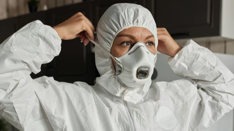 La OMS adopta un acuerdo para enfrentar pandemias. Garantiza acceso a vacunas, pero sin sanciones ni apoyo de Estados Unidos.