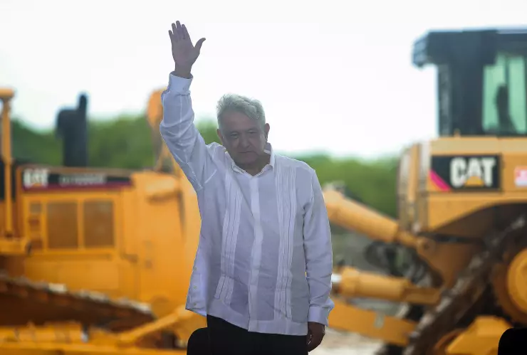 Banderazo Tren Maya en Escárcega