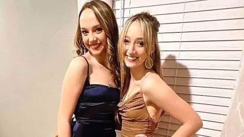 Padre encuentra a sus hijas muertas con una app