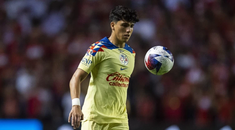 Kevin Álvarez, América