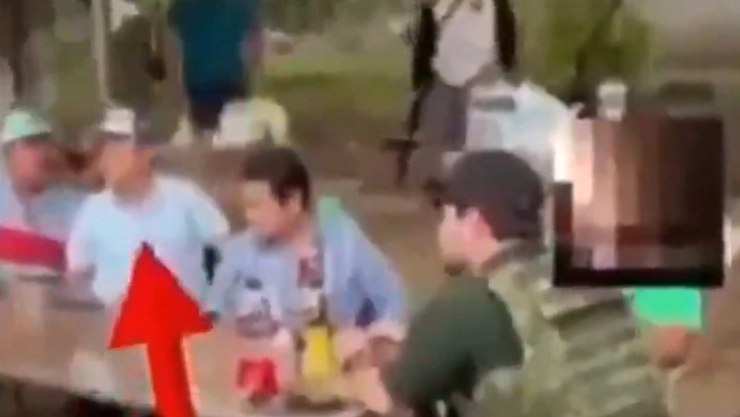 Alcaldes de Atlatlahucan y Cuautla en Morelos fueron captados en una reunión con el presunto líder criminal, “El Barbas”, del Cártel de Sinaloa.