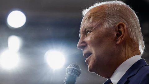 “La inflación está disminuyendo”, Biden celebra reduccion de precios