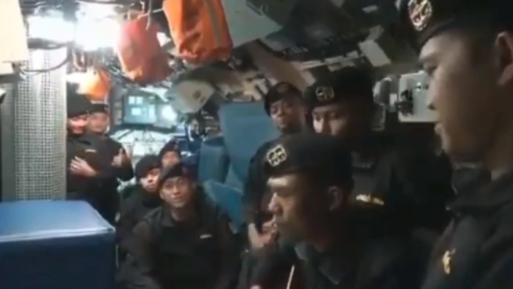 submarino_tripulación.jpg