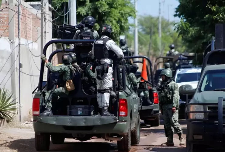 Mueren 2 niñas en fuego cruzado tras enfrentamiento en Badiraguato, Sinaloa