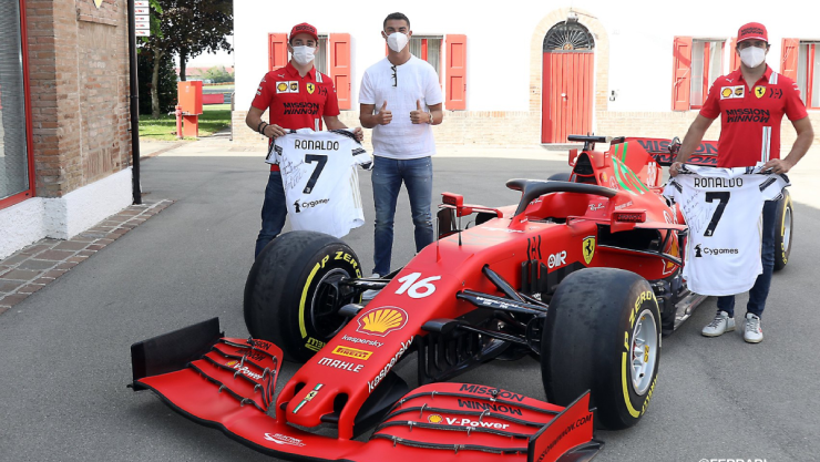 Cristiano Ronaldo en Ferrari