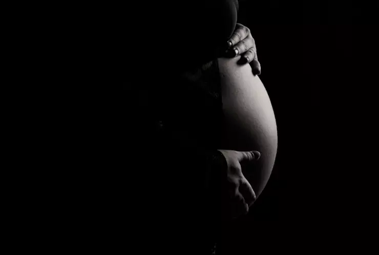 Embarazada muere aplastada en el colapso de un negocio en la Cuauhtémoc