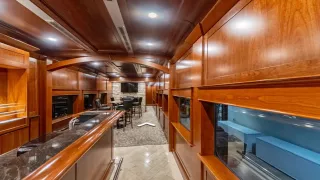 Interior de la locomotora de vapor Empress 2816