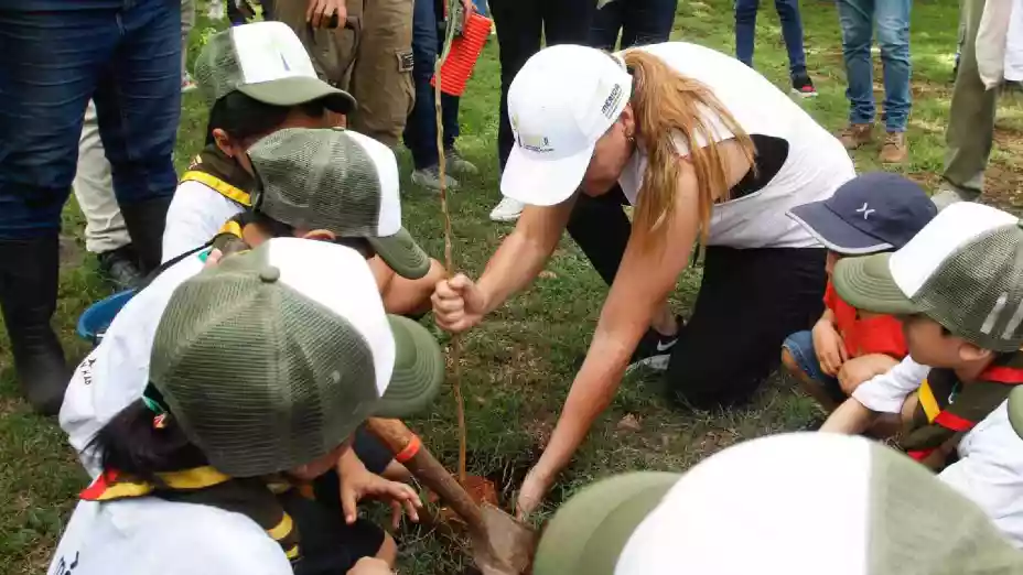 Cecilia Patrón Laviada impulsa el cuidado de los ecosistemas en Mérida