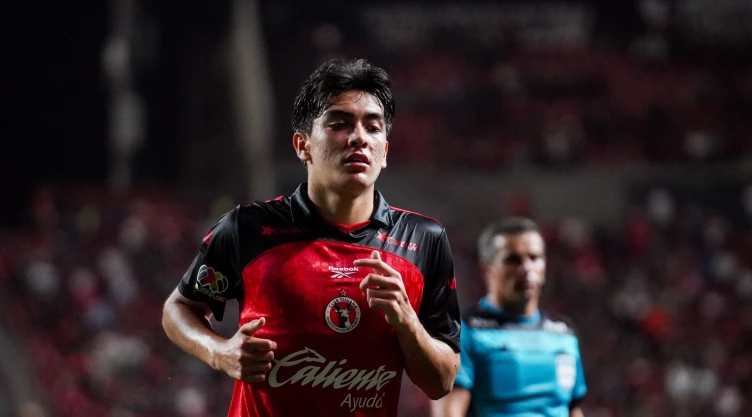 Gilberto Mora