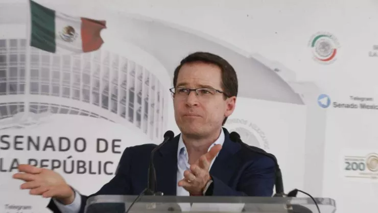 Anaya responsabiliza al gobierno de la glorificación de narcotraficantes en eventos públicos