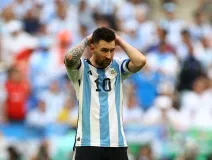 Lionel Messi se lamenta en Qatar 2022