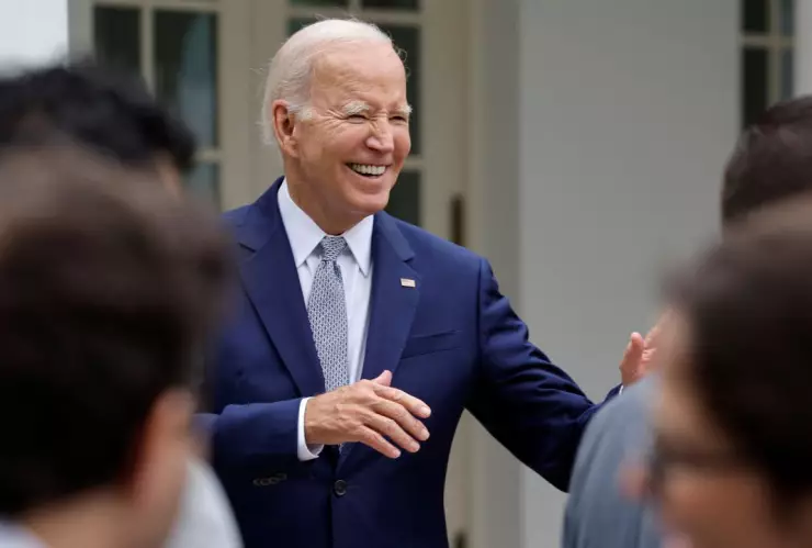 ¡Otra más! Joe Biden vive incómodo momento al olvidar estrechar la mano de su homólogo Lula da Silva