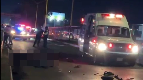 ÚLTIMA HORA Mueren dos personas tras ser atropelladas en Boulevard a Zacatecas; estaban auxiliando a alguien