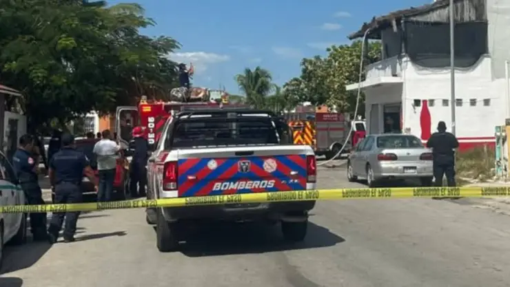 Incendio en edificio de Playa del Carmen HOY 9 de abril de 2025_ ¿Hubo personas lesionadas_.jpg