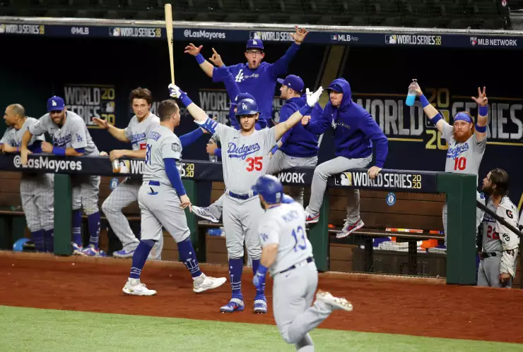 dodgers a un juego de la serie mundial.jpg