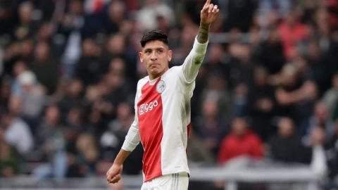 edson alvarez ajax gol.jpg