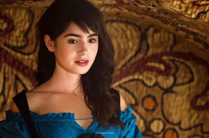 Lily-Collins-espejito-espejito