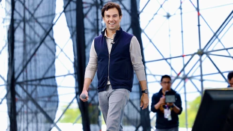 ¿Regreso del Checo Pérez a la F1_ GP de Miami, en la mira de sus fanáticos.jpg