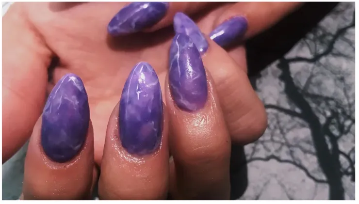 uñas estilo cuarzo