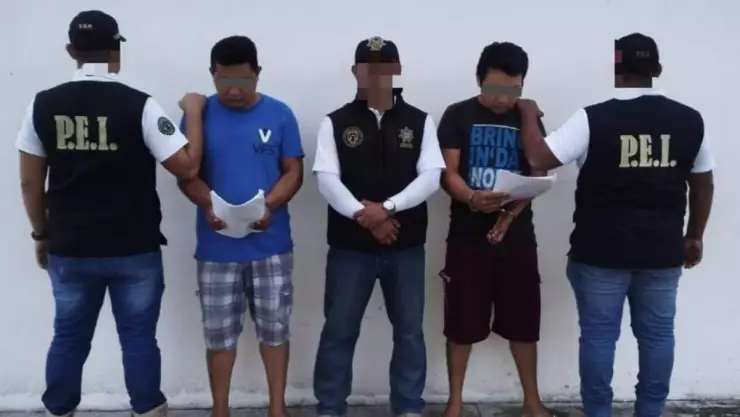 Detienen a dos hermanos por abusar sexualmente de una niña en Yucatán