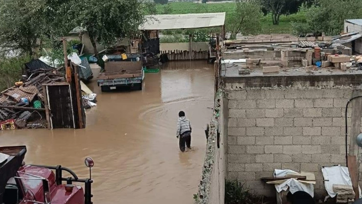 se desborda barranca vallartito amozoc