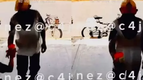 Niño da vaso de agua a desconocido y él le roba su videojuego