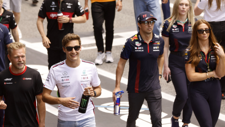 Checo P&eacute;rez y George Russell