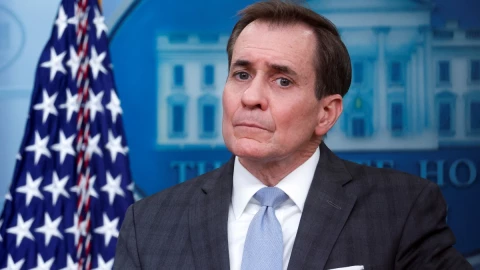 Estados Unidos derriba objeto volando en Alaska