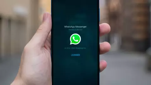 WhatsApp ya te deja proteger chats con contraseñas (