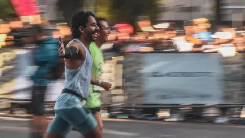 corredor durante medio maratón cdmx 2024