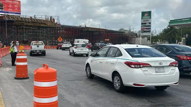 ¡Toma tus precauciones! Estos son los 6 CIERRES VIALES en Cancún hoy; rutas alternas