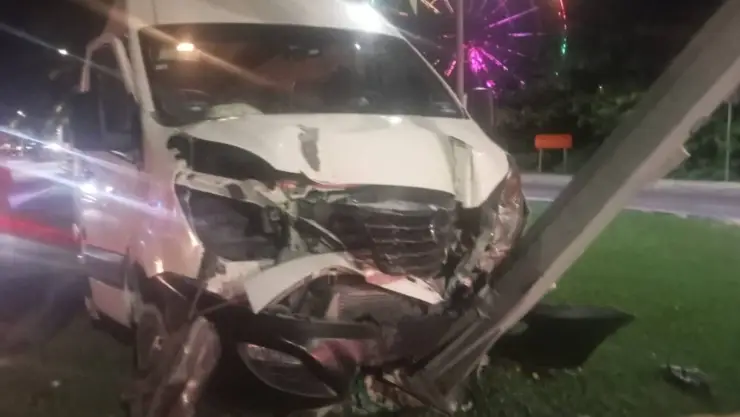 Accidente deja a dos mujeres lesionadas en la Zona Hotelera de Cancún_ Esto se sabe.jpg